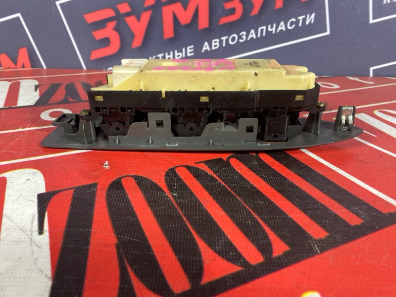Блок управления стеклоподъемниками, 500 рублей, Солонцы