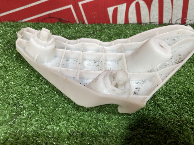 Кронштейн бампера, 4000 рублей, Солонцы