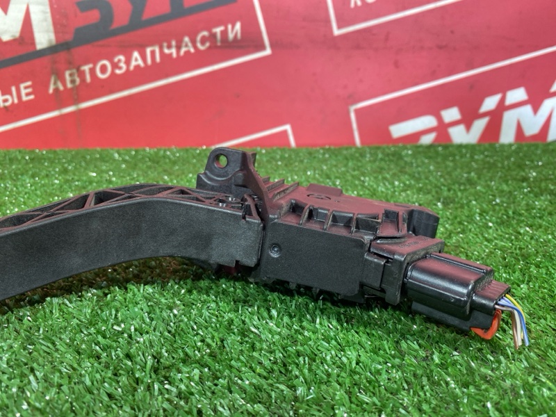 Педаль газа, 1300 рублей, Солонцы