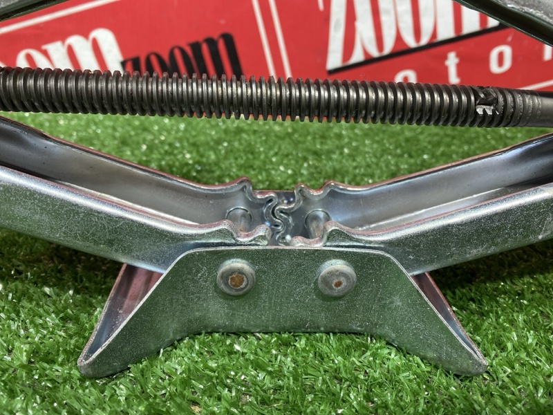 Домкрат, 1000 рублей, Красноярск