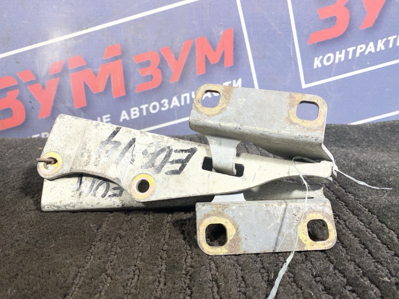 Петля (Шарнир капота), 500 рублей, Солонцы