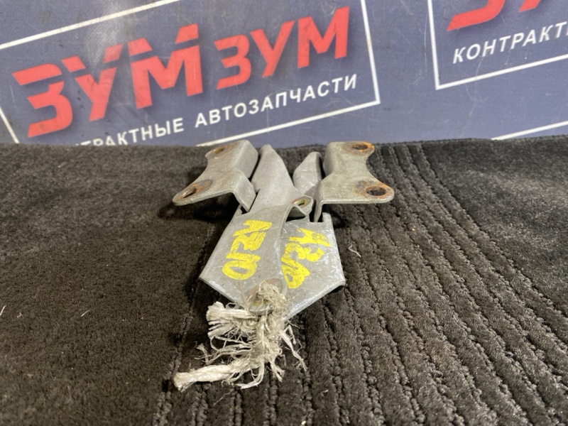 Петля (Шарнир капота), 400 рублей, Солонцы