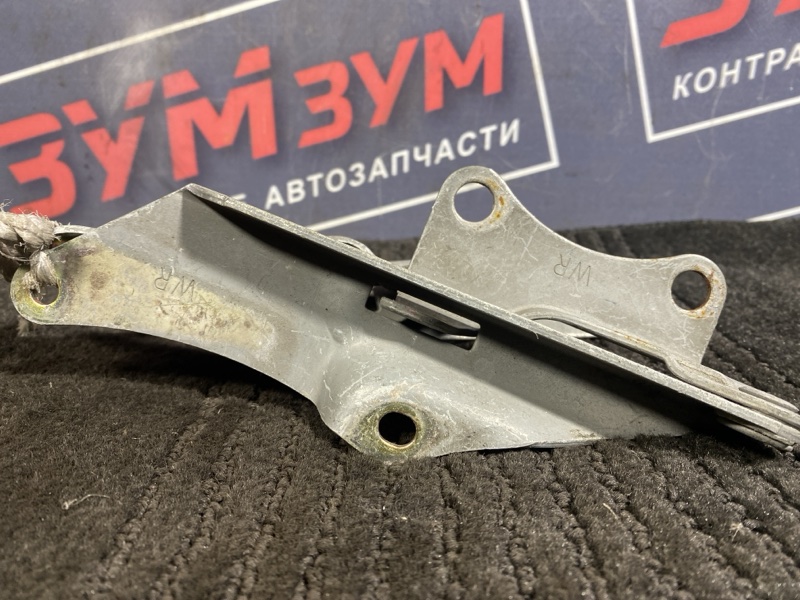 Петля (Шарнир капота), 400 рублей, Солонцы