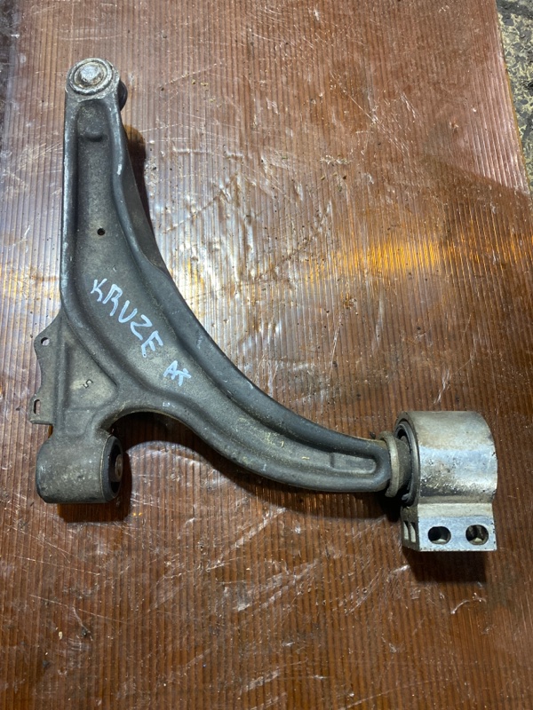 Рычаг подвески нижний, 2700 рублей, Мытищи