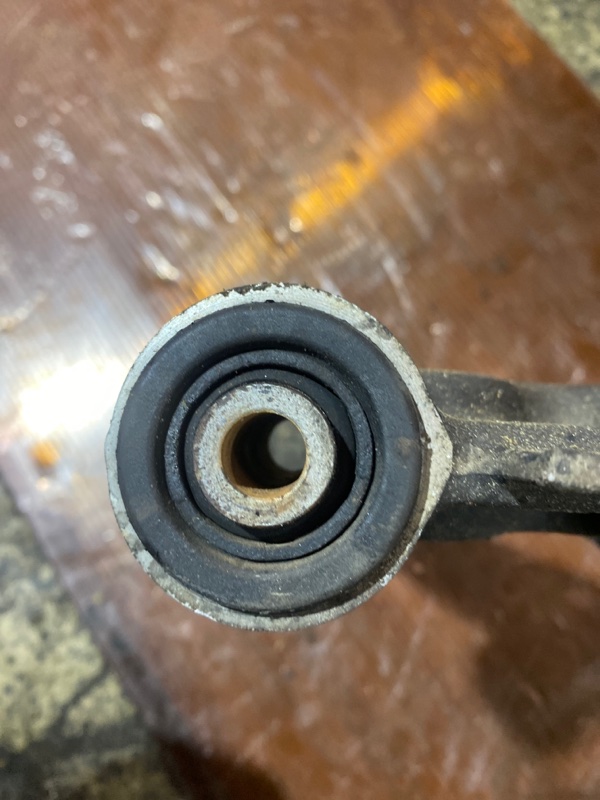 Рычаг подвески нижний, 2700 рублей, Мытищи