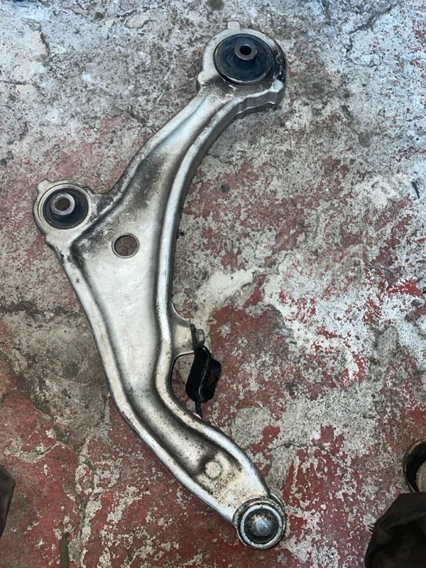 Рычаг подвески нижний, 3500 рублей, Мытищи
