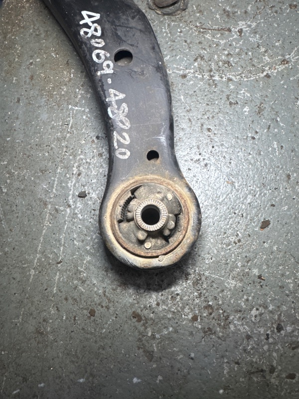 Рычаг подвески нижний, 1800 рублей, Мытищи