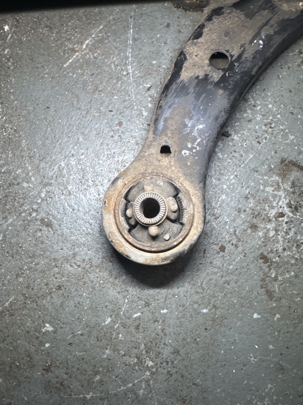 Рычаг подвески нижний, 1800 рублей, Мытищи