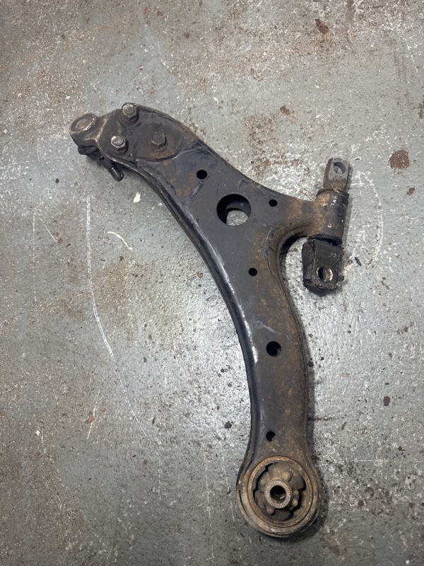 Рычаг подвески нижний, 1800 рублей, Мытищи