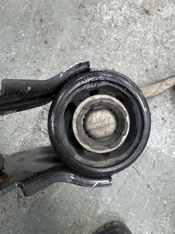 Рычаг подвески нижний, 2200 рублей, Мытищи