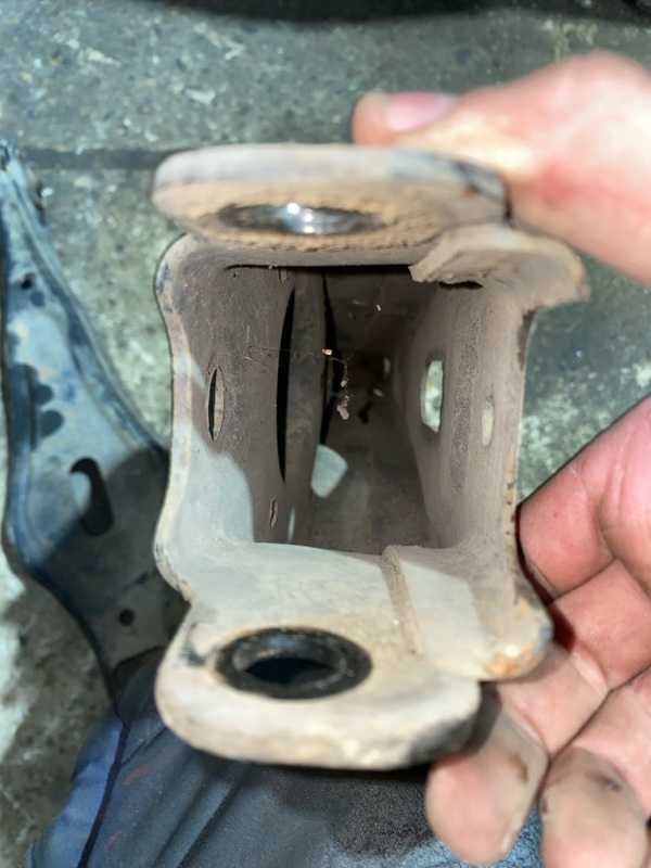 Рычаг подвески нижний, 2000 рублей, Мытищи