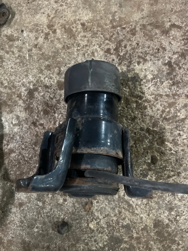 Подушка двигателя, 2000 рублей, Мытищи