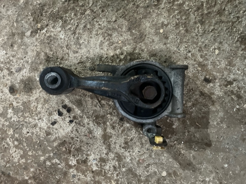 Подушка двигателя, 1500 рублей, Мытищи