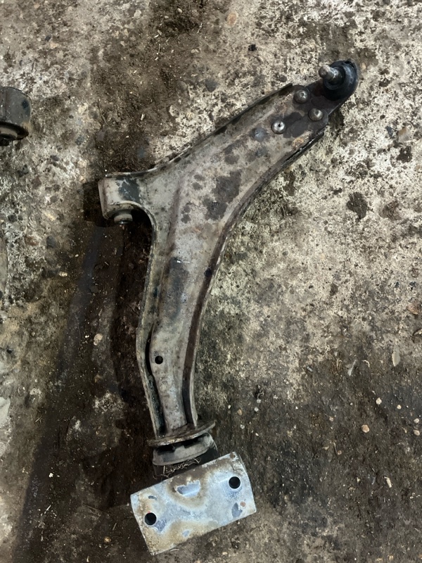 Рычаг подвески нижний, 3000 рублей, Мытищи