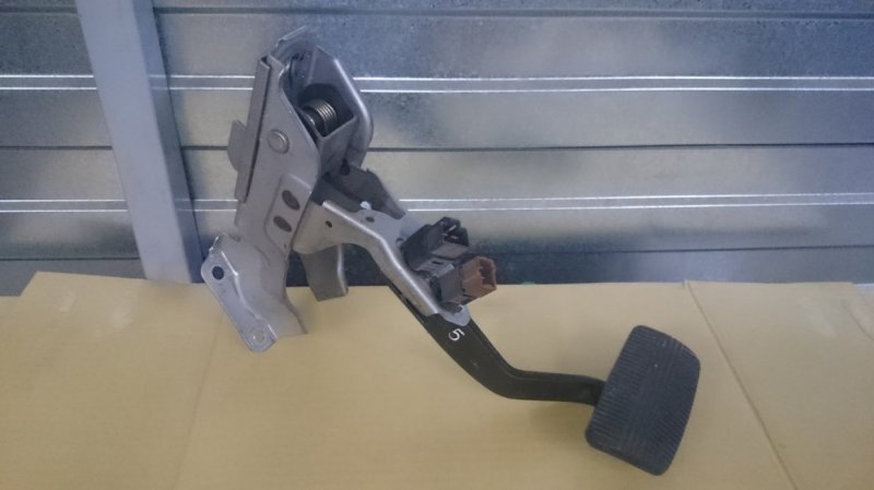 Педаль тормоза, 900 рублей, Красноярск