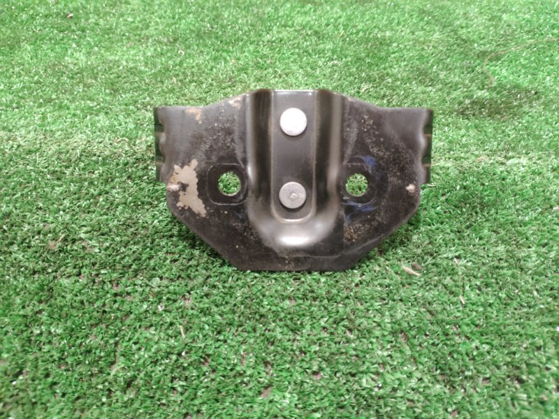 Петля замка багажника, 900 рублей, Красноярск