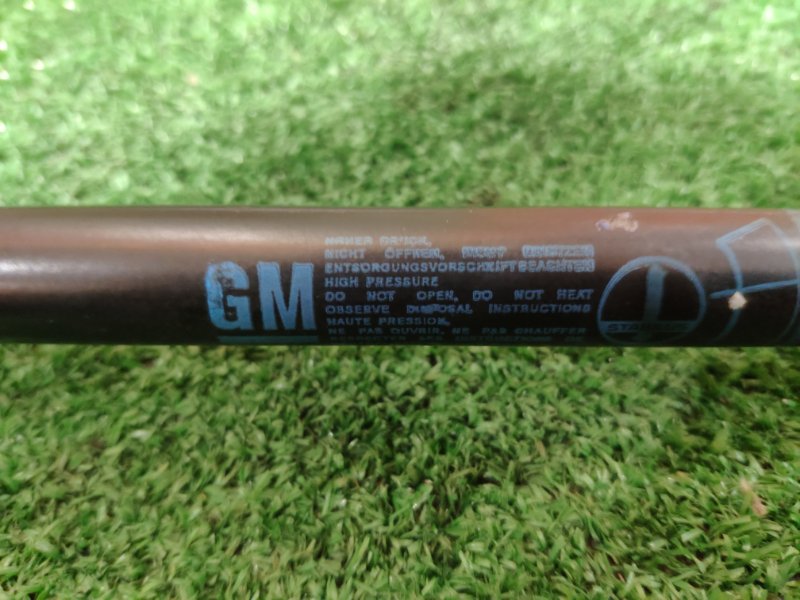 Амортизатор двери багажника, 900 рублей, Красноярск