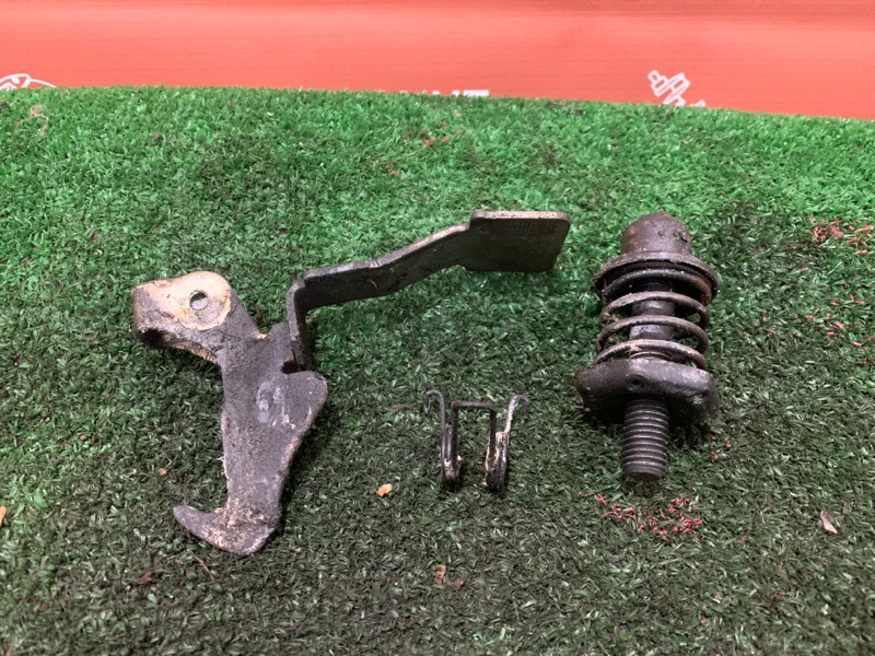 Замок капота, 900 рублей, Красноярск