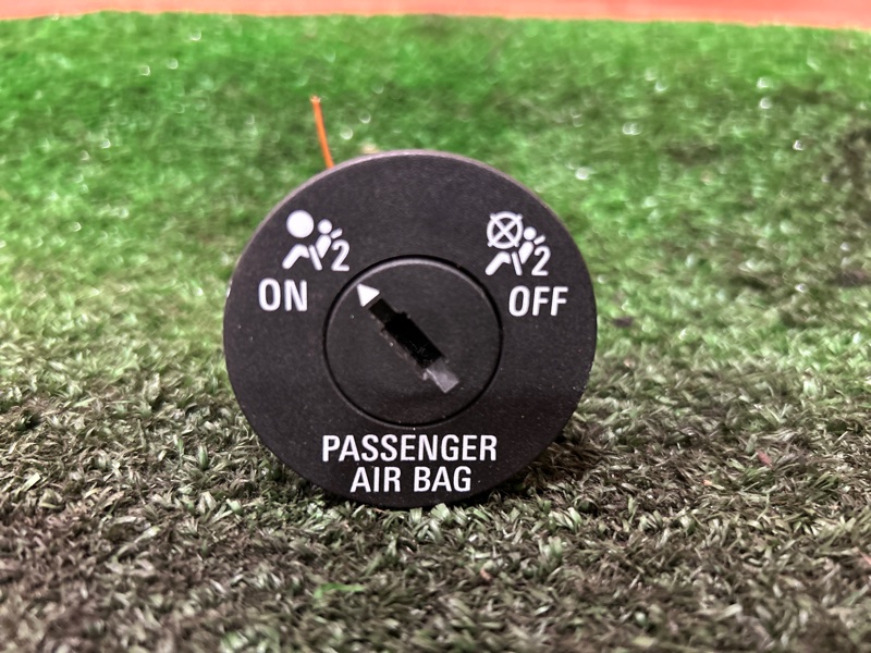 Выключатель подушки безопасности, 900 рублей, Красноярск