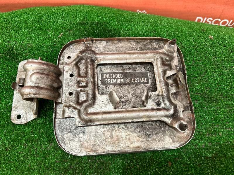 Лючок топливного бака, 900 рублей, Красноярск