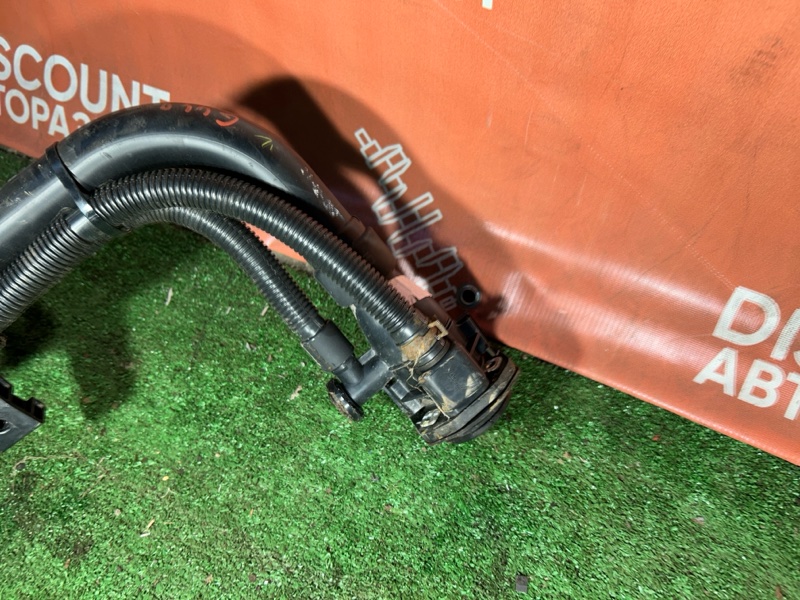 Горловина топливного бака, 1050 рублей, Красноярск