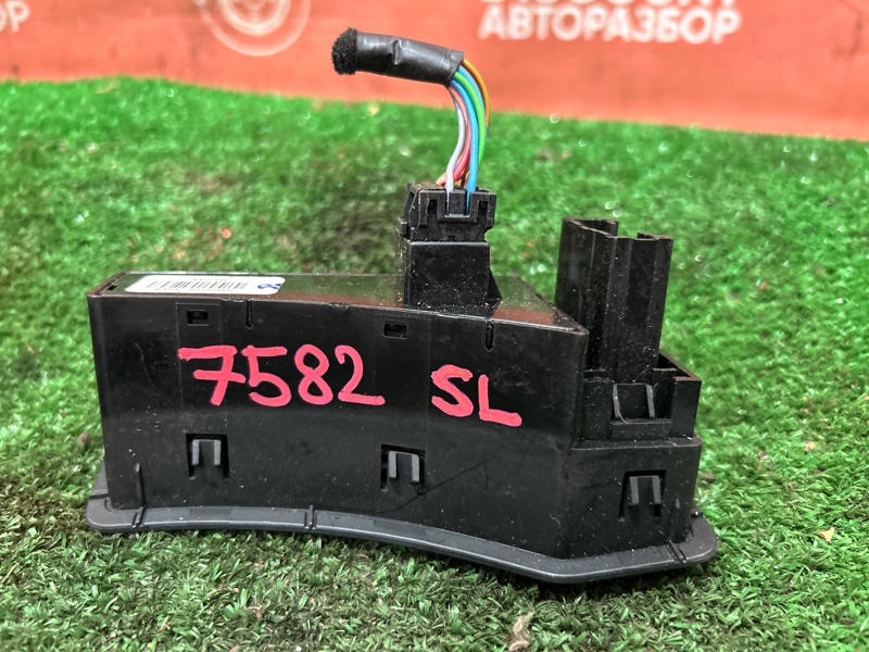 Кнопка курсовой устойчивости, 900 рублей, Красноярск