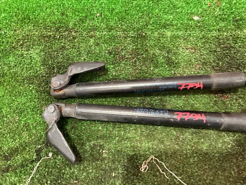 Амортизатор двери багажника, 900 рублей, Красноярск