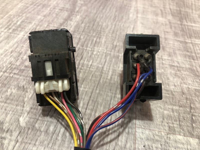 Кнопка регулировки сиденья, 1050 рублей, Красноярск