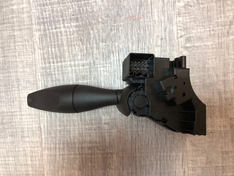 Подрулевой переключатель поворотников, 900 рублей, Красноярск