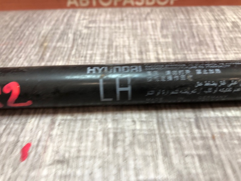 Амортизатор двери багажника, 900 рублей, Красноярск