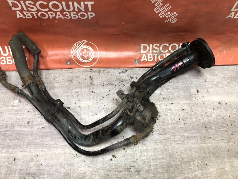 Горловина топливного бака, 1050 рублей, Красноярск