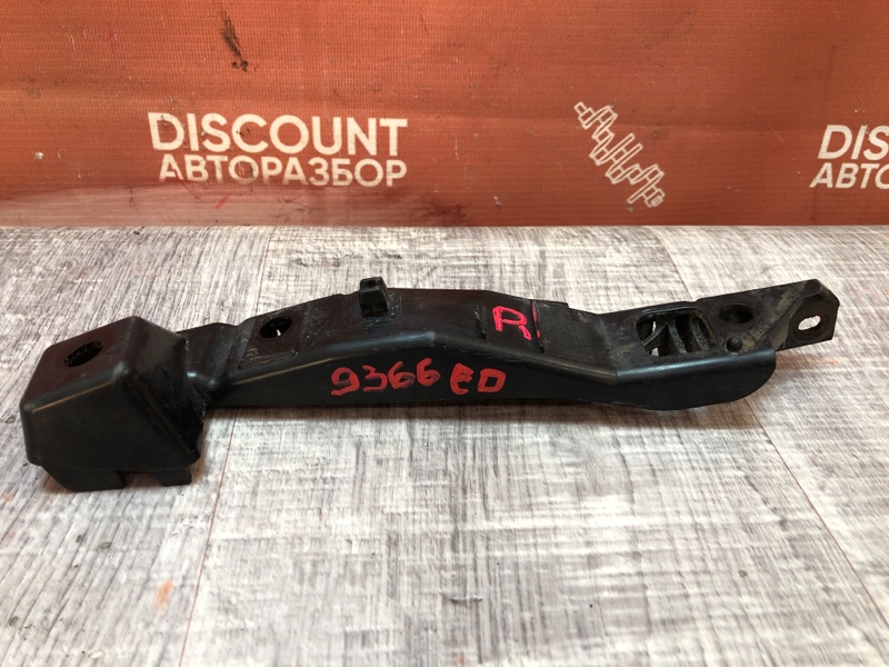 Кронштейн бампера, 900 рублей, Красноярск