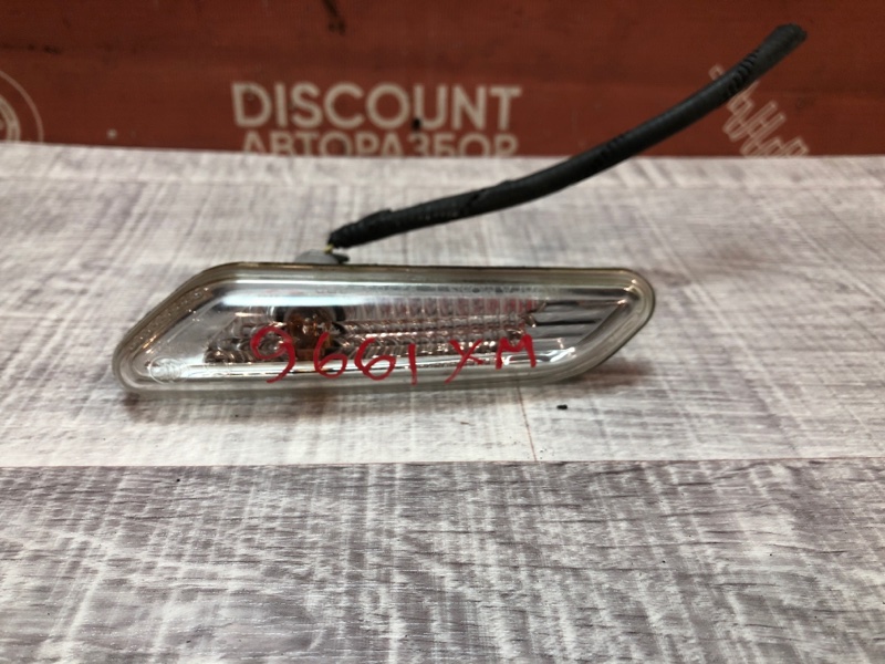 Повторитель поворота в крыло, 900 рублей, Красноярск