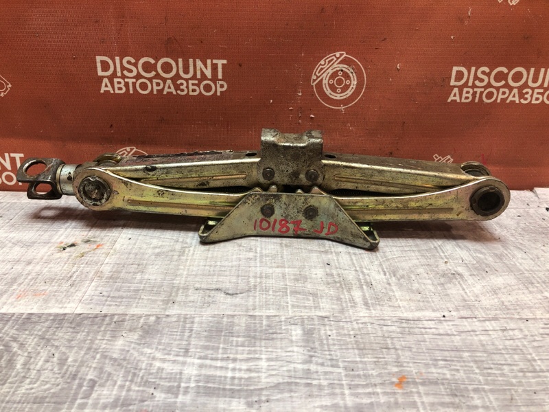 Домкрат, 1750 рублей, Красноярск