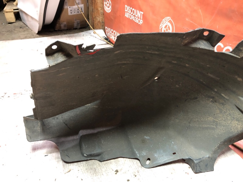 Подкрылок, 1100 рублей, Красноярск