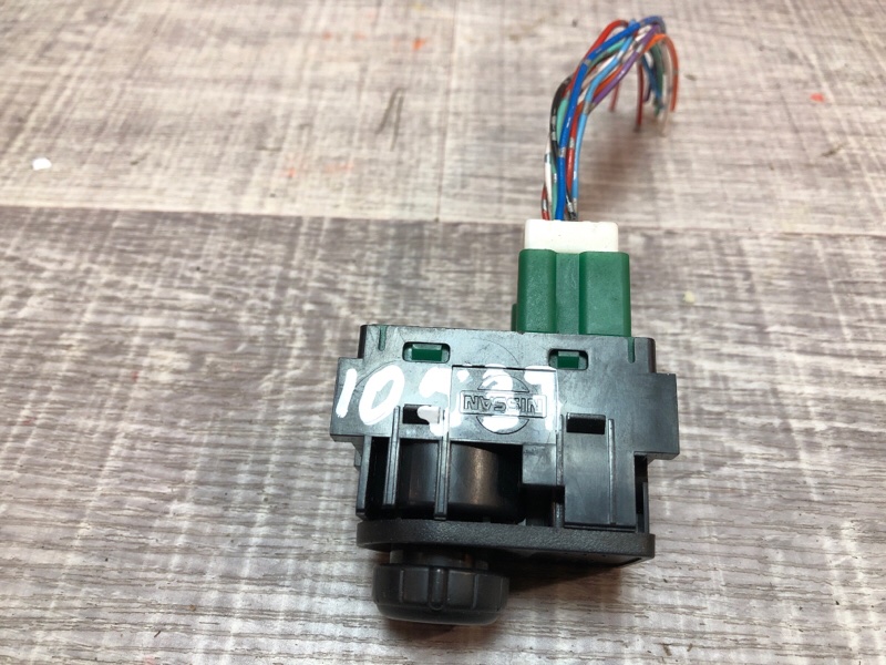 Кнопка управления зеркалами, 900 рублей, Красноярск