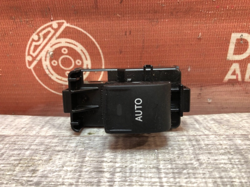 Кнопка стеклоподъемника, 900 рублей, Красноярск