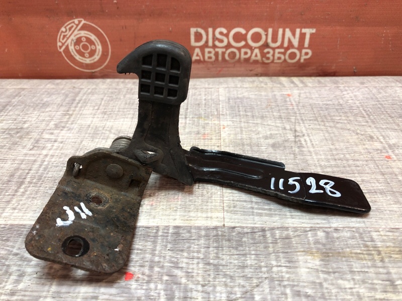 Крюк замка капота, 2450 рублей, Красноярск