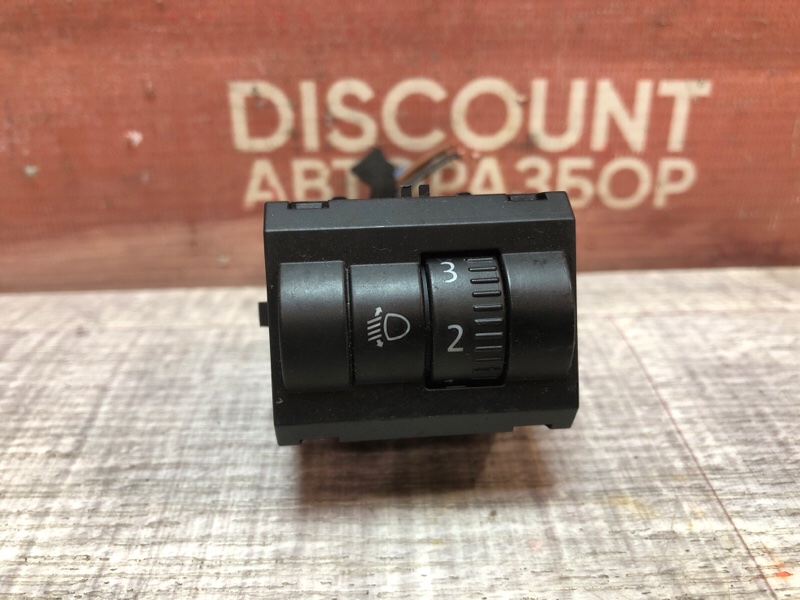 Кнопка корректора фар, 900 рублей, Красноярск