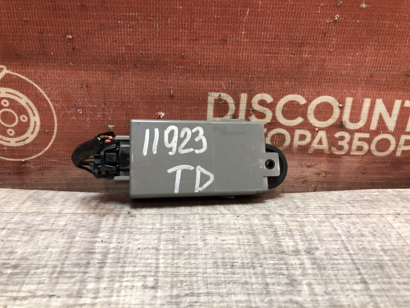 Кнопка корректора фар, 900 рублей, Красноярск