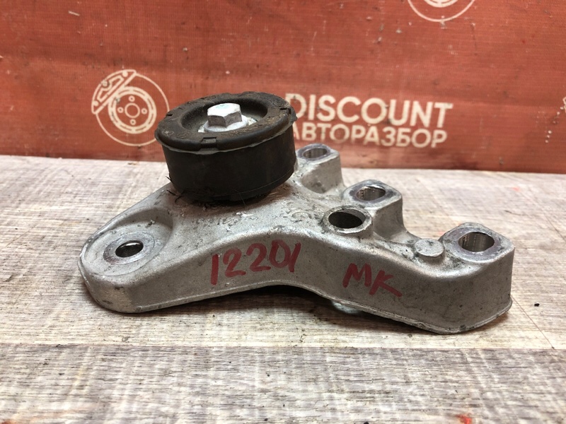 Кронштейн двигателя, 900 рублей, Красноярск