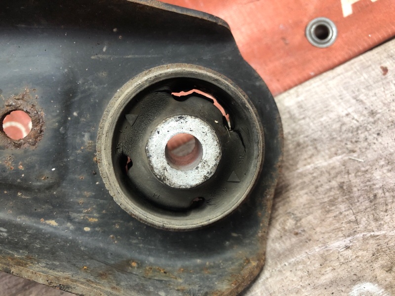 Рычаг подвески, 1200 рублей, Красноярск