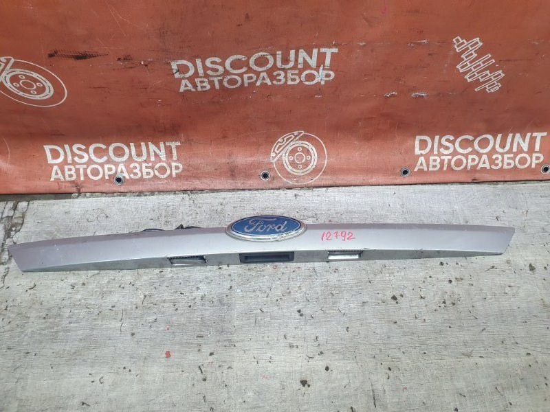 Накладка двери багажника, 3100 рублей, Красноярск