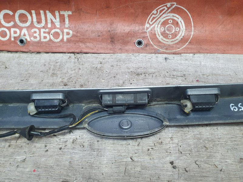 Накладка двери багажника, 3100 рублей, Красноярск