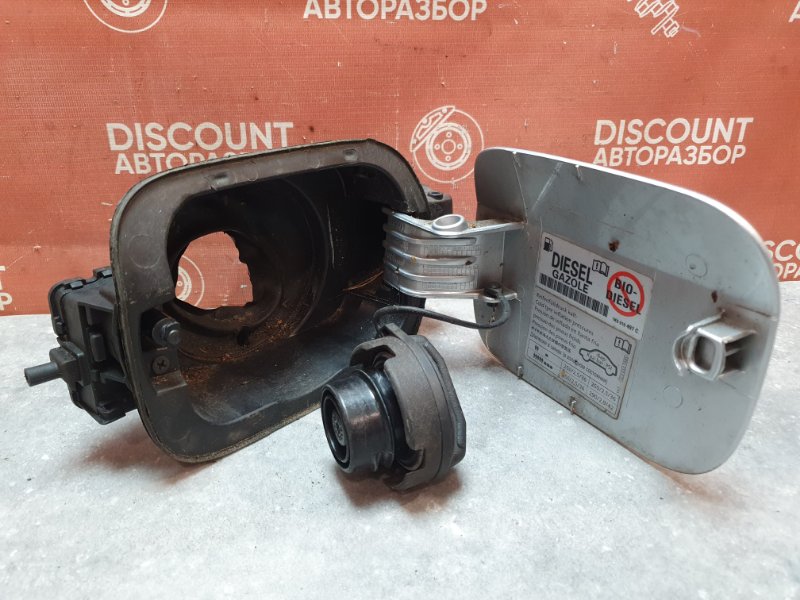 Лючок топливного бака, 5300 рублей, Красноярск