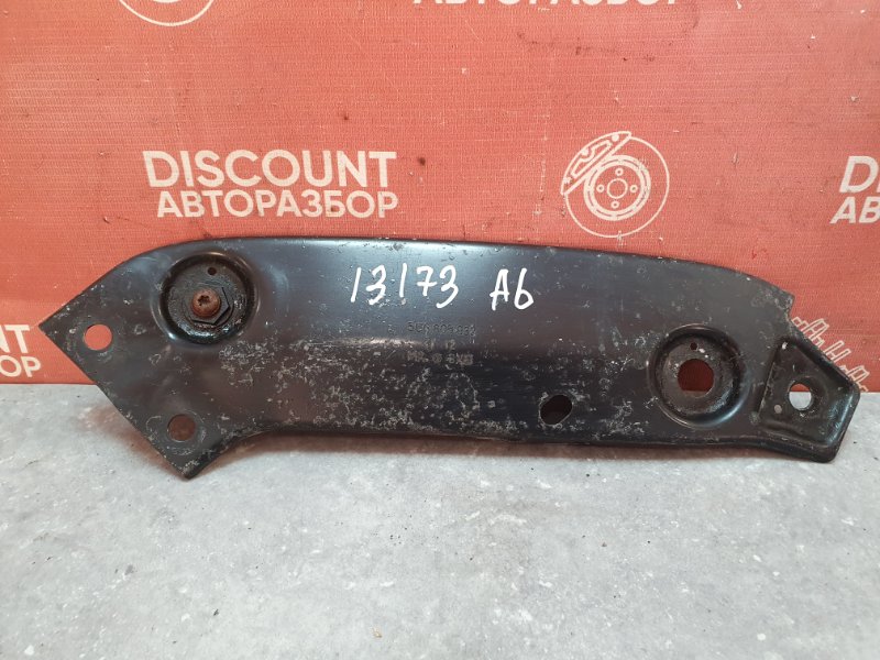 Кронштейн фары, 1000 рублей, Красноярск