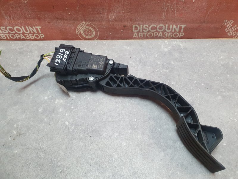 Педаль газа, 1000 рублей, Красноярск