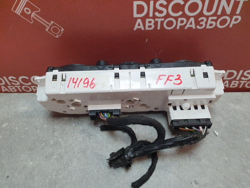 Блок управления климат-контролем, 2000 рублей, Красноярск