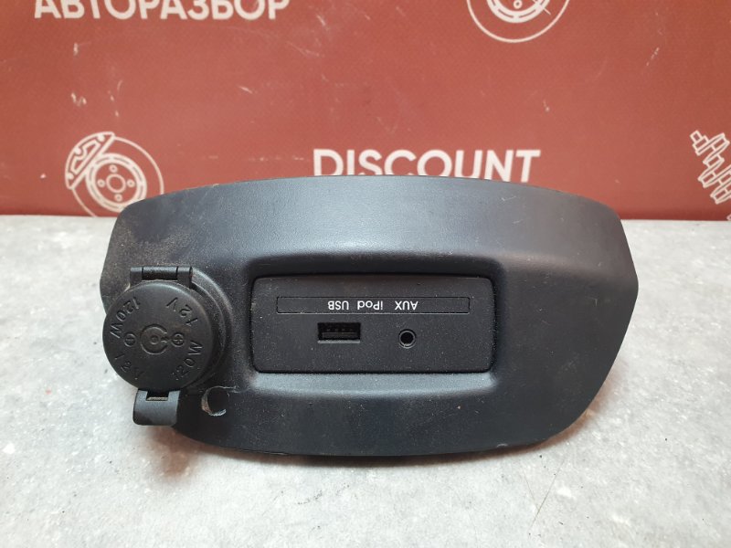 Разъем USB и AUX, 1400 рублей, Красноярск