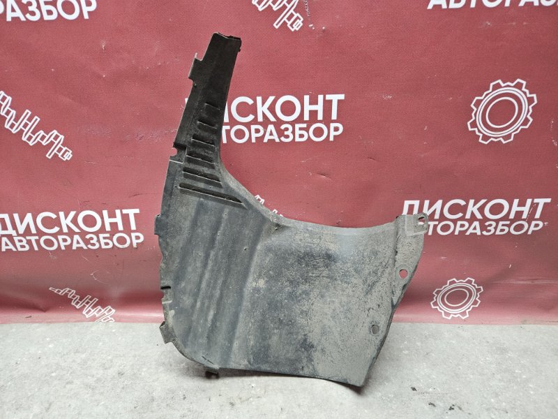 Подкрылок, 900 рублей, Красноярск